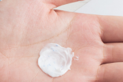 洗面奶假滑对皮肤有什么影响吗