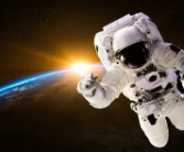 宇航员承受多少g的重力和重量