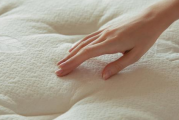 乳胶床垫太宽自行切割对身体有害吗