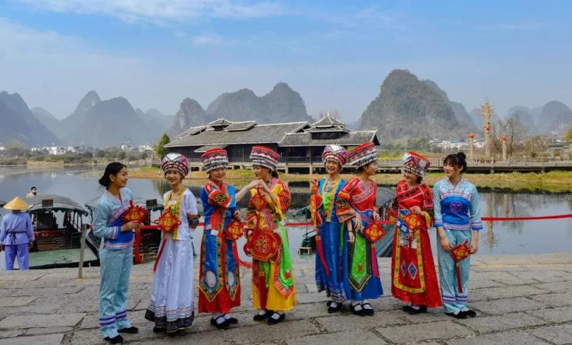 桂林旅游景点介绍及景区简介(桂林旅游景点介绍)