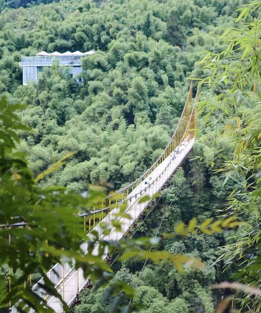 成都10个周边短途旅游地(成都周边旅游十大景点)