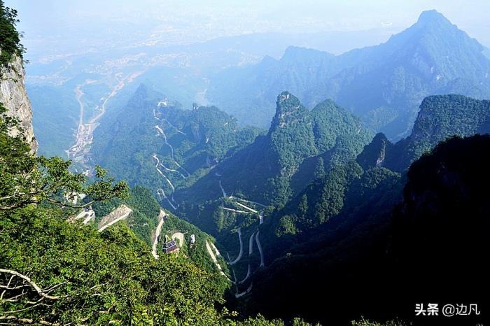 望天门山的天门山在哪(天门山在哪里)