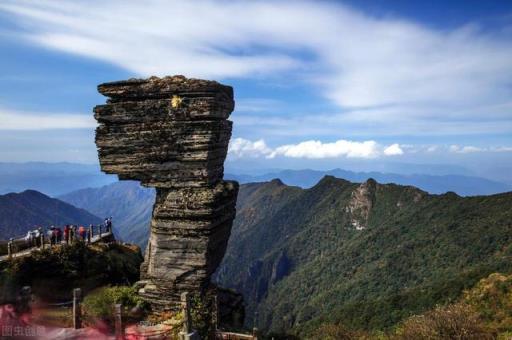 贵州旅游攻略必去十大景点(贵州旅游必去五大景点)