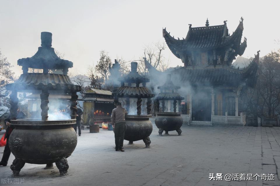 九华山门票多少钱（九华山玩一趟要多少钱）