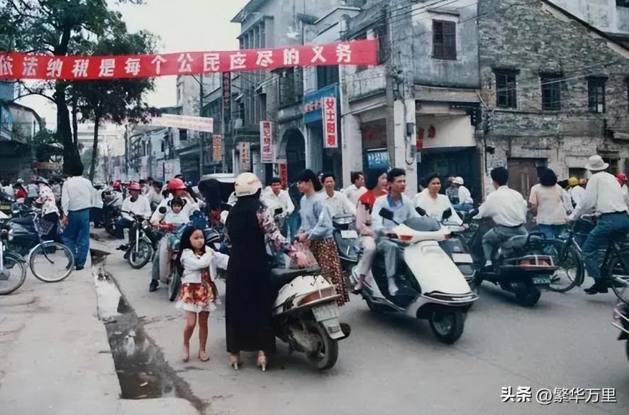 广东深圳市的区划调整演变(深圳市有几个区几个县)