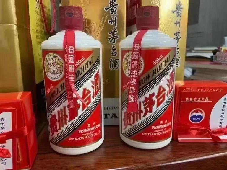 酱香酒排名前十名的品牌(中国酱香白酒十大名牌排名)